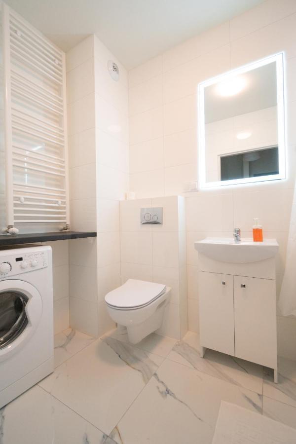 Apartament Alpha Łódź Exteriör bild